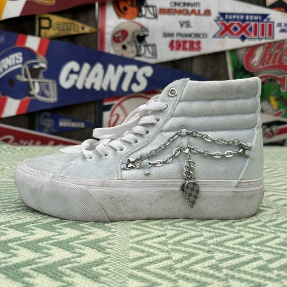Size 6.5 - VANS SK-8 LIGHT BLUE TOGETHER FOREVER WITH CHAIN HI-CUT SNEAKERS - Picture 1 of 9
